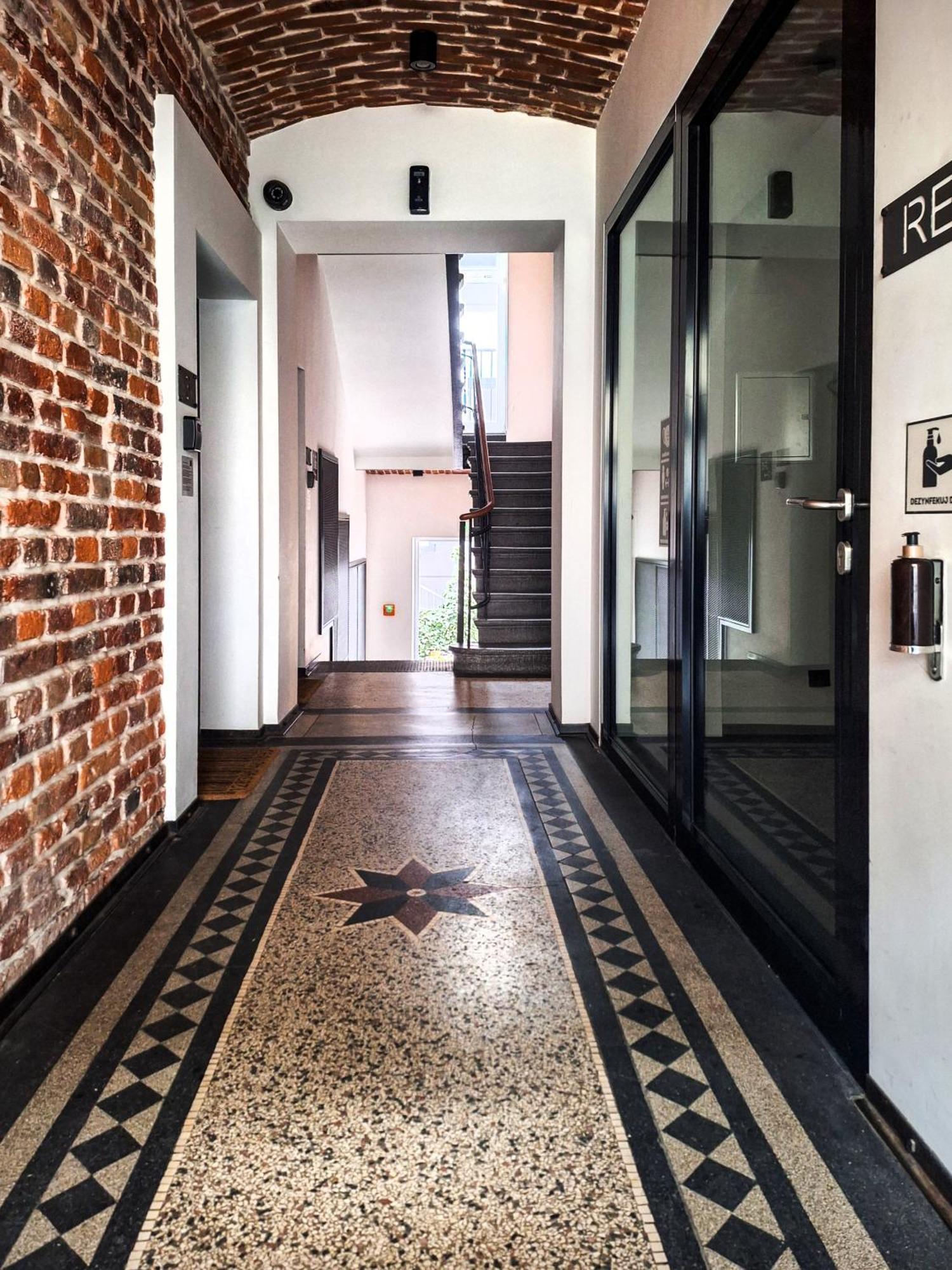 Cozy Apartment With Ac For Couples - Old Town Krasków Εξωτερικό φωτογραφία