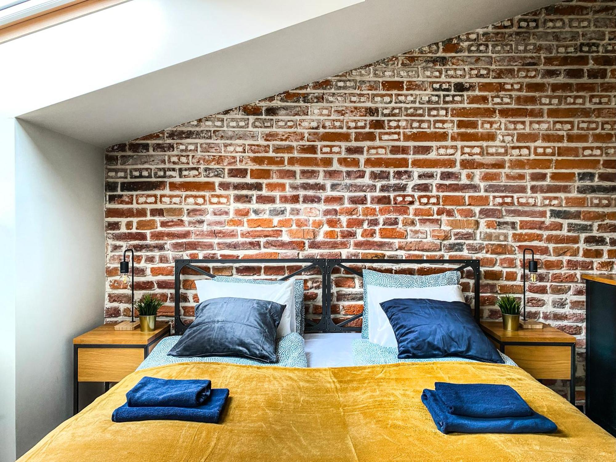 Cozy Apartment With Ac For Couples - Old Town Krasków Εξωτερικό φωτογραφία