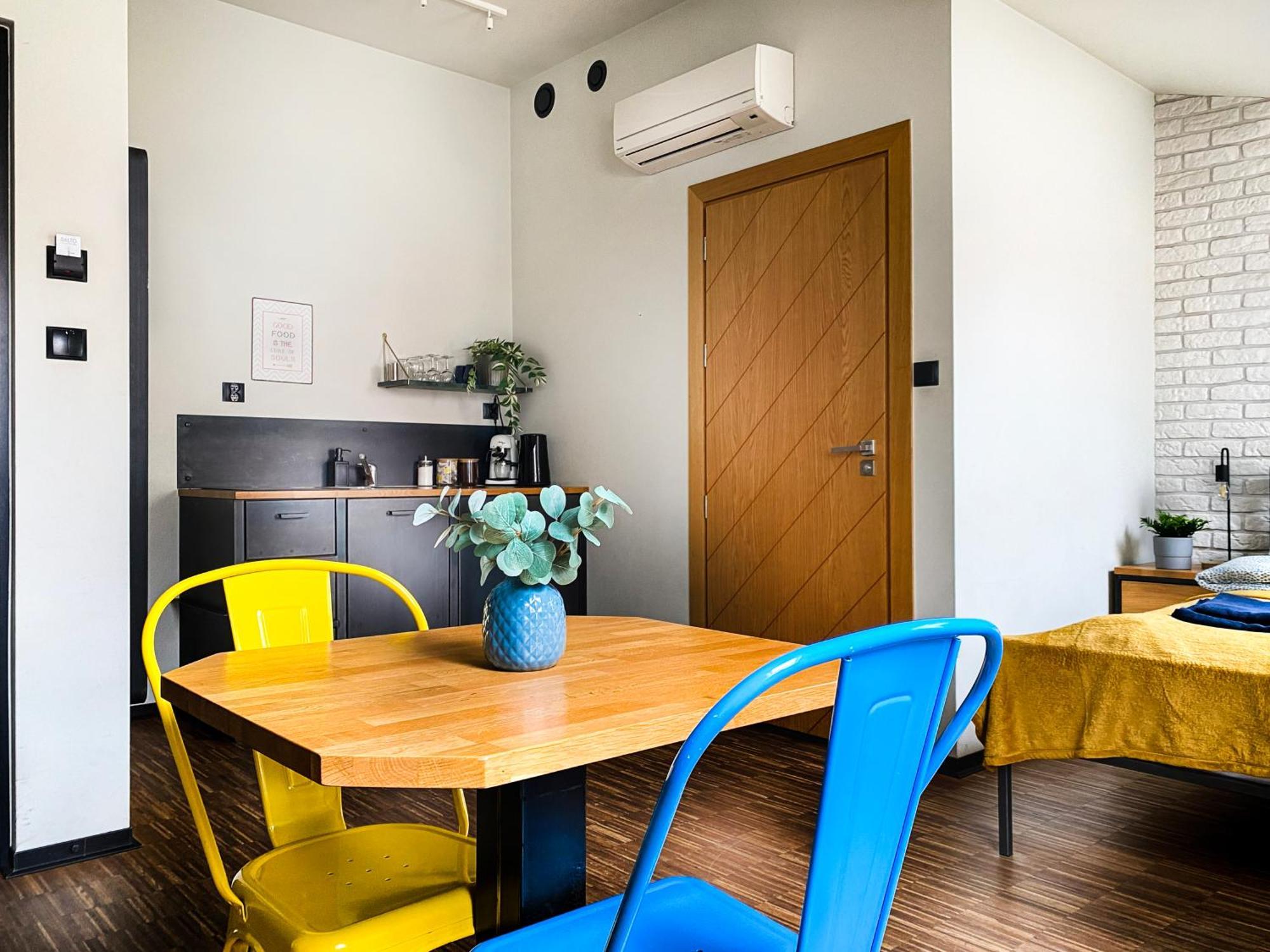 Cozy Apartment With Ac For Couples - Old Town Krasków Εξωτερικό φωτογραφία