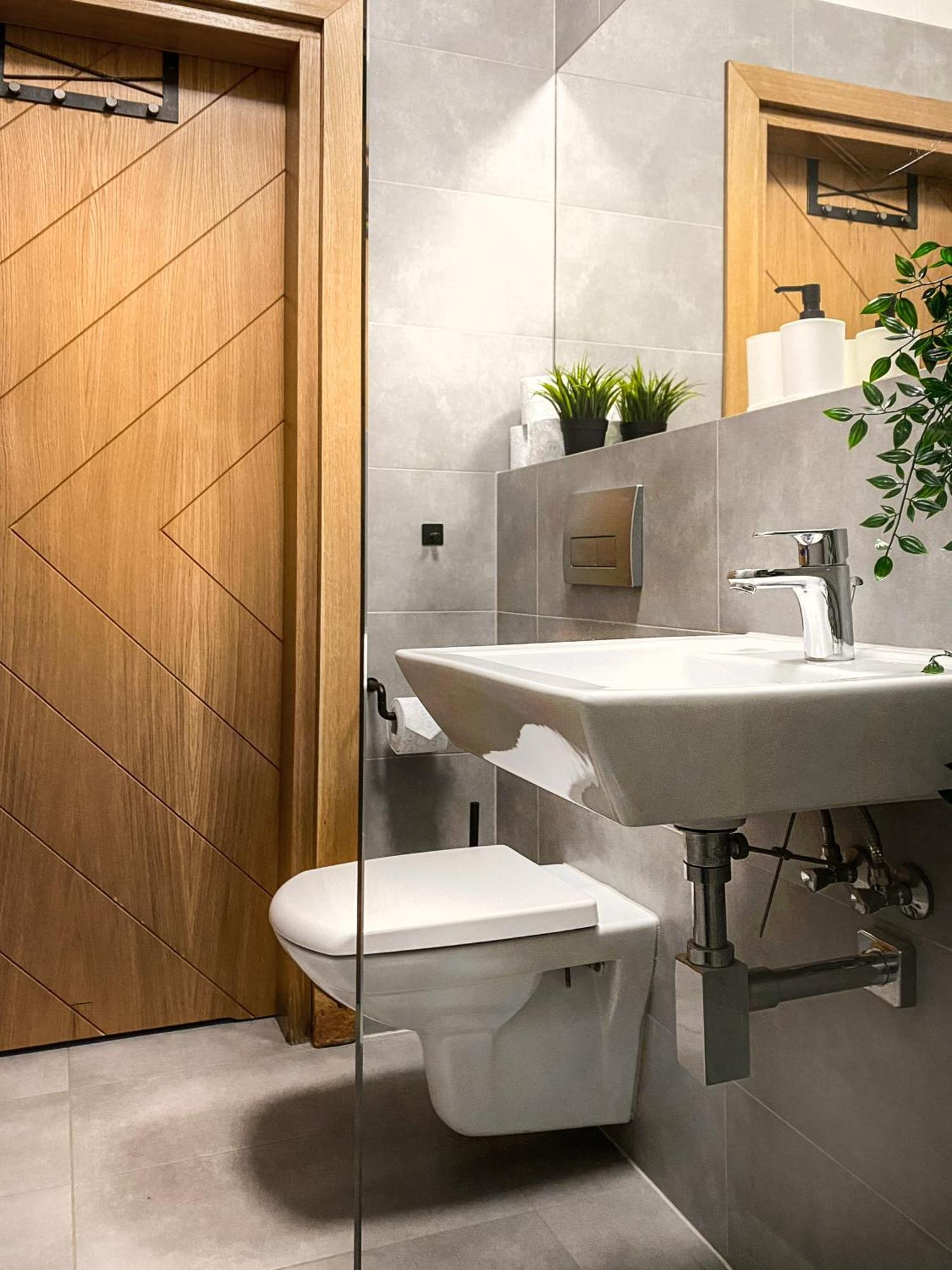 Cozy Apartment With Ac For Couples - Old Town Krasków Εξωτερικό φωτογραφία