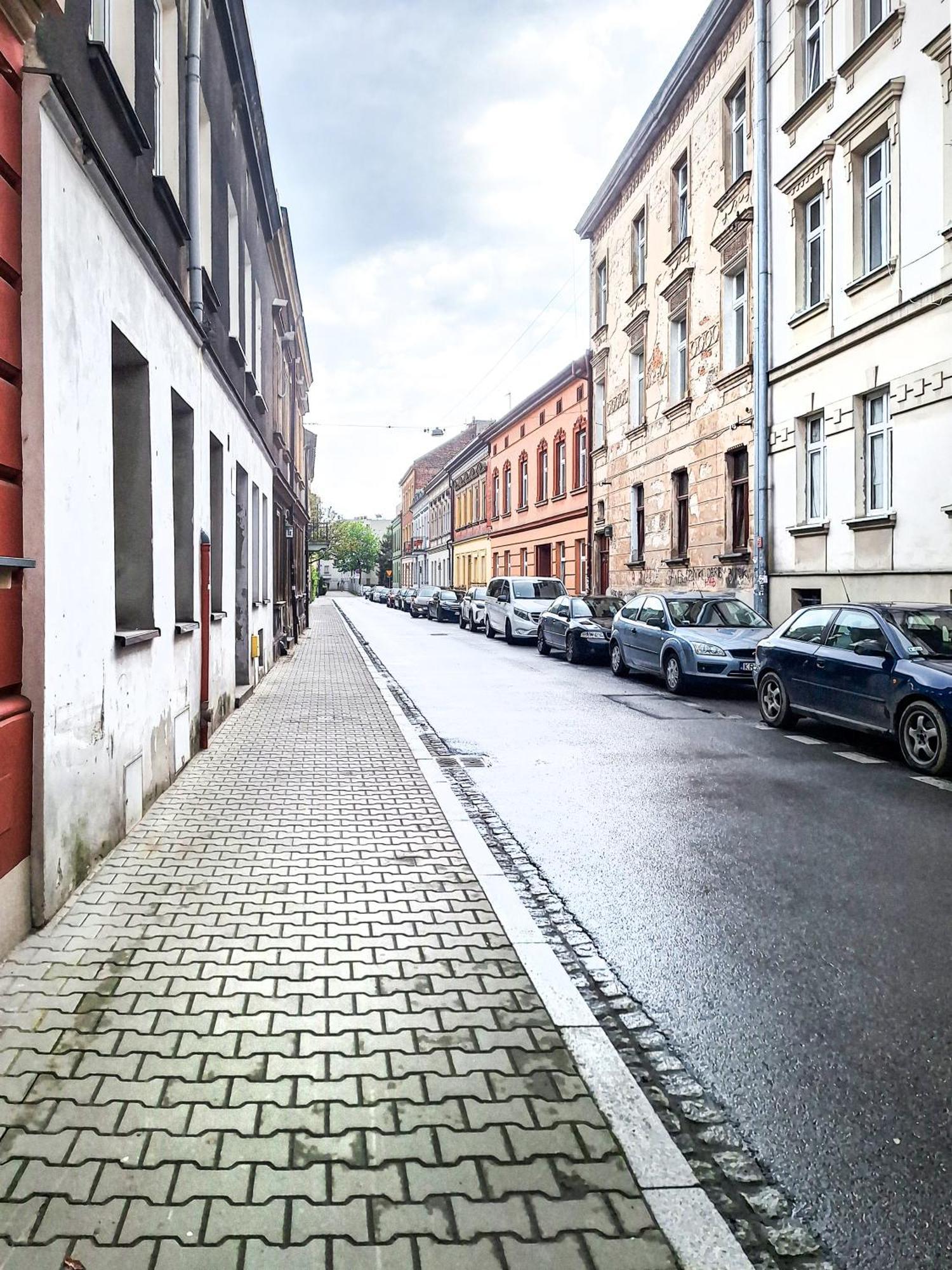 Cozy Apartment With Ac For Couples - Old Town Krasków Εξωτερικό φωτογραφία