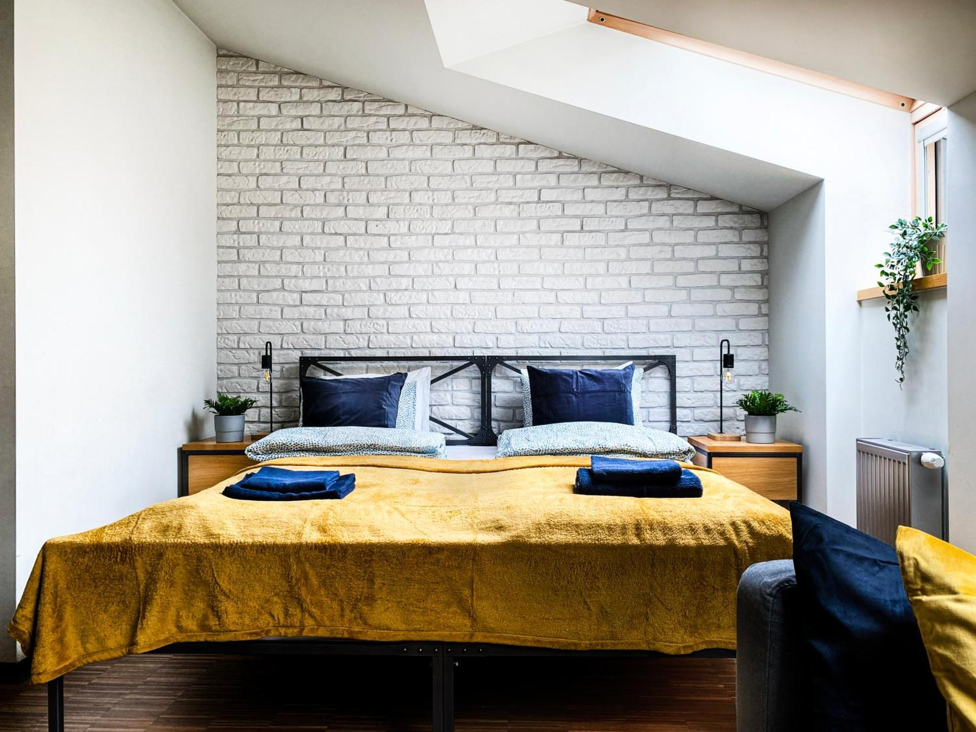Cozy Apartment With Ac For Couples - Old Town Krasków Εξωτερικό φωτογραφία