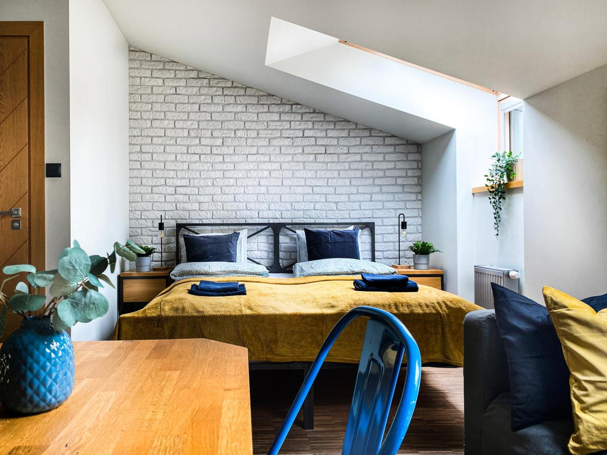 Cozy Apartment With Ac For Couples - Old Town Krasków Εξωτερικό φωτογραφία