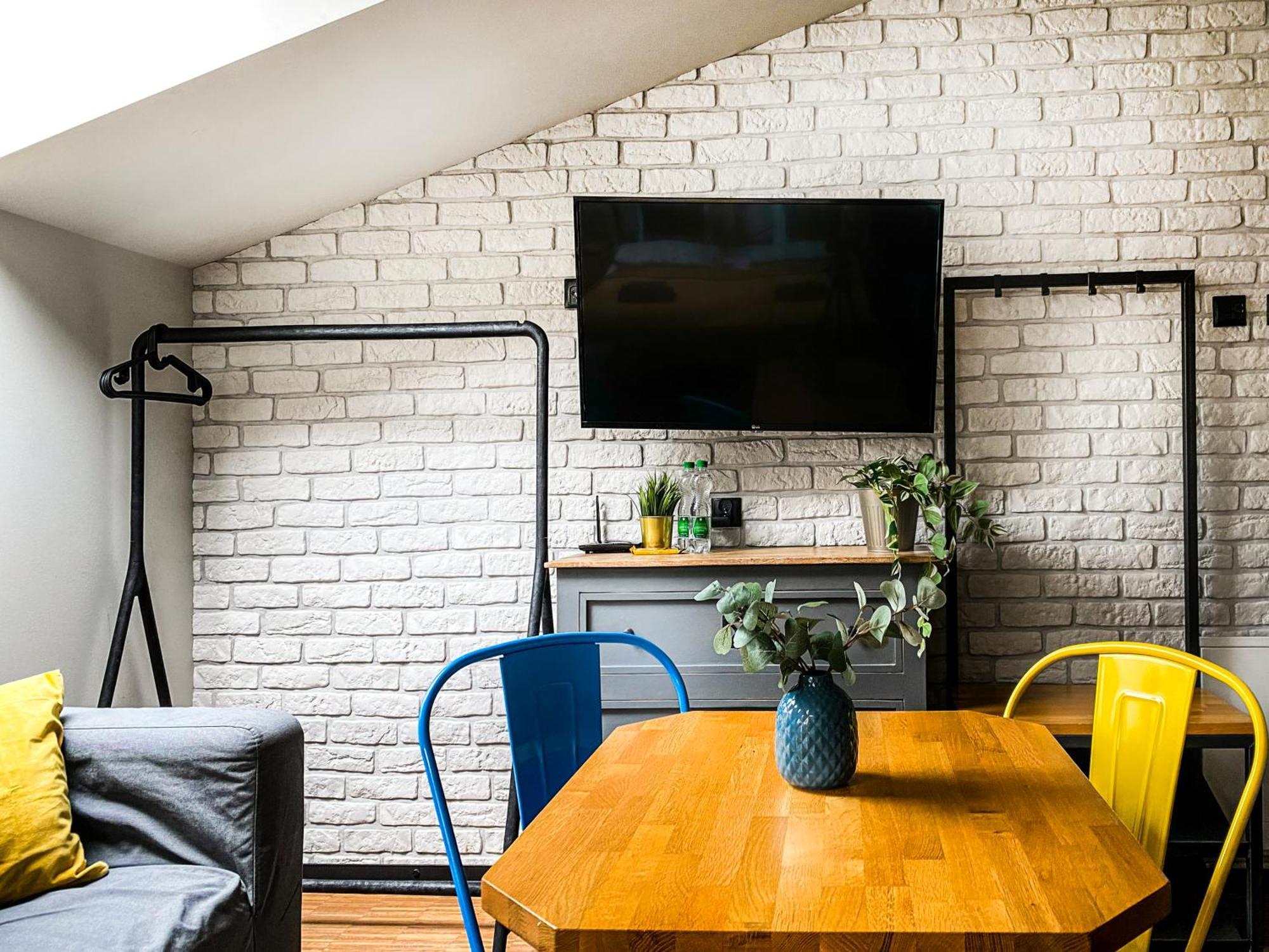 Cozy Apartment With Ac For Couples - Old Town Krasków Εξωτερικό φωτογραφία